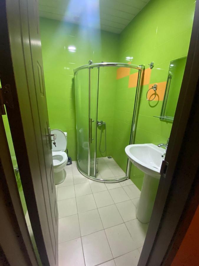 Mimino Aparthotel Batumi Esterno foto