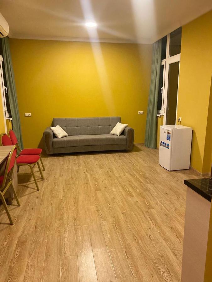 Mimino Aparthotel Batumi Esterno foto