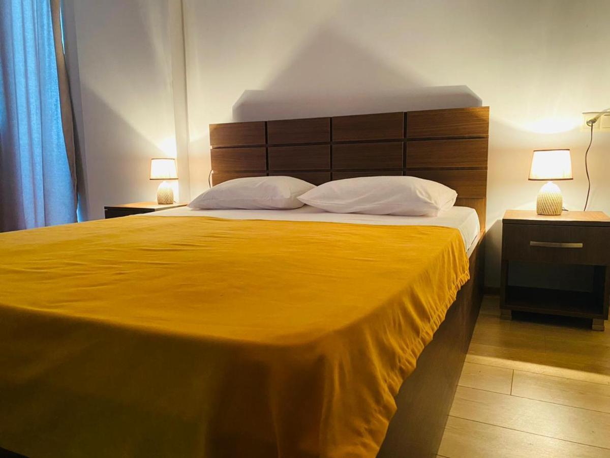 Mimino Aparthotel Batumi Esterno foto