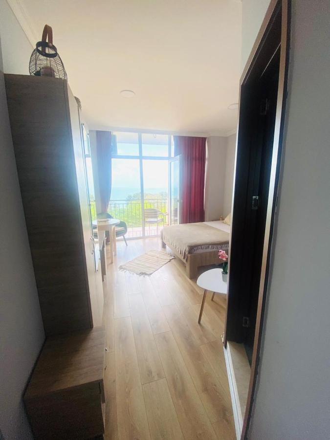 Mimino Aparthotel Batumi Esterno foto