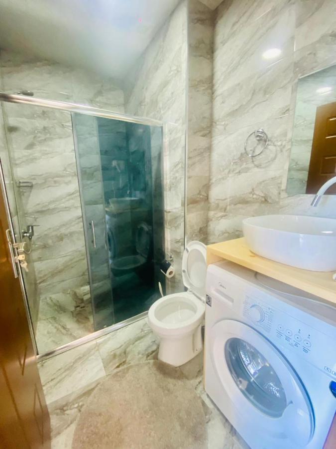 Mimino Aparthotel Batumi Esterno foto