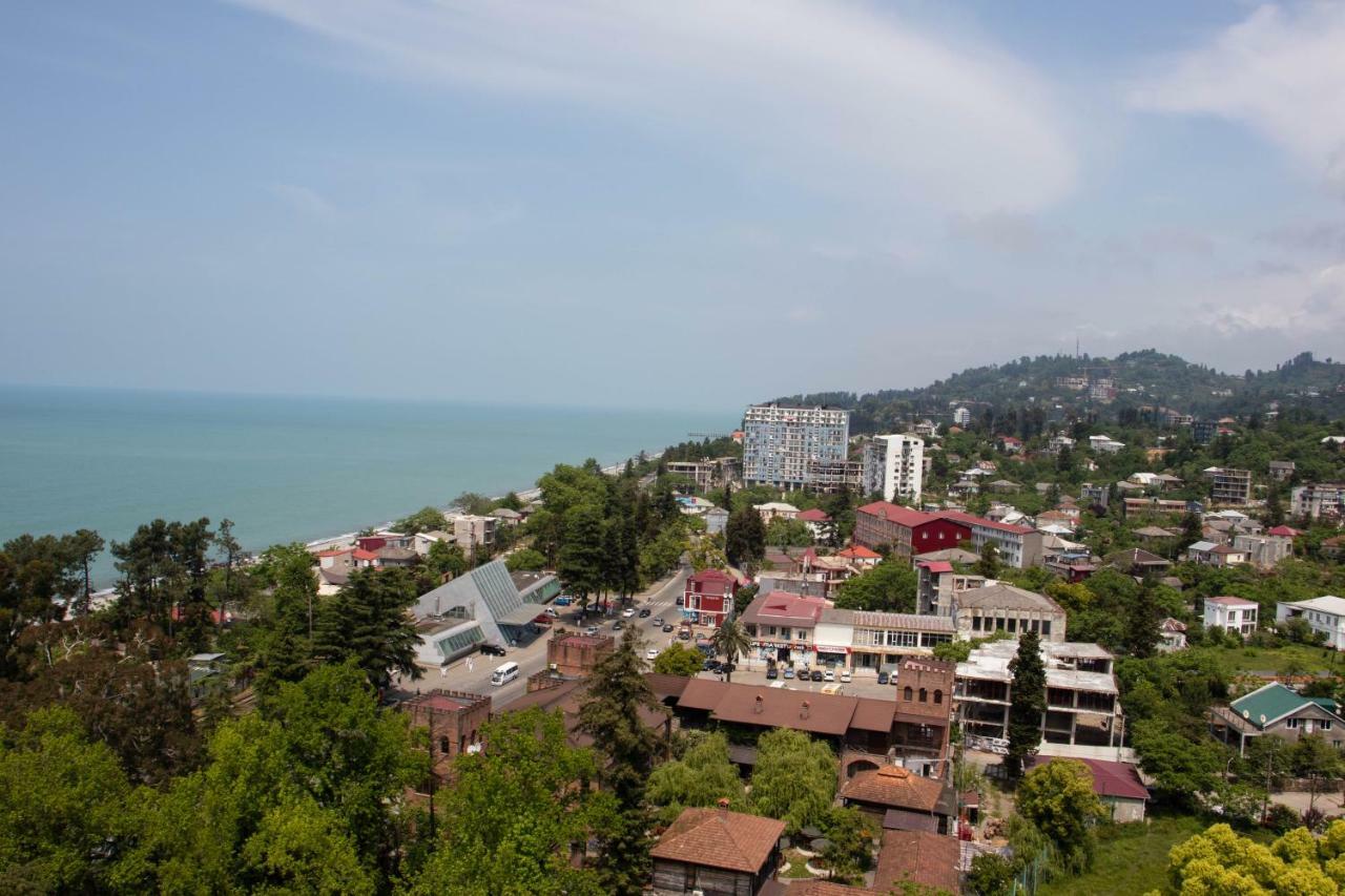 Mimino Aparthotel Batumi Esterno foto