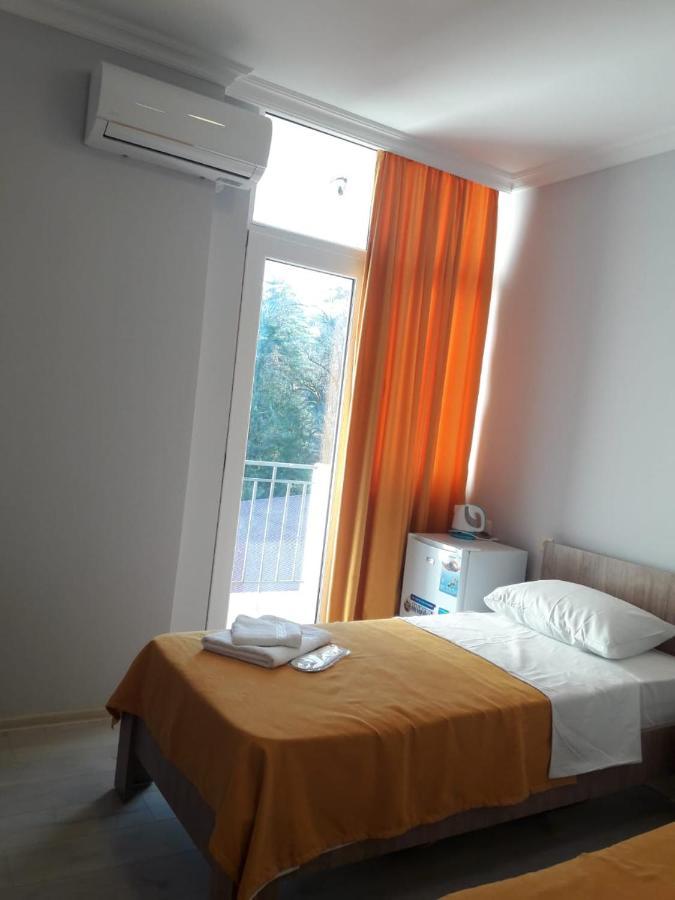 Mimino Aparthotel Batumi Esterno foto