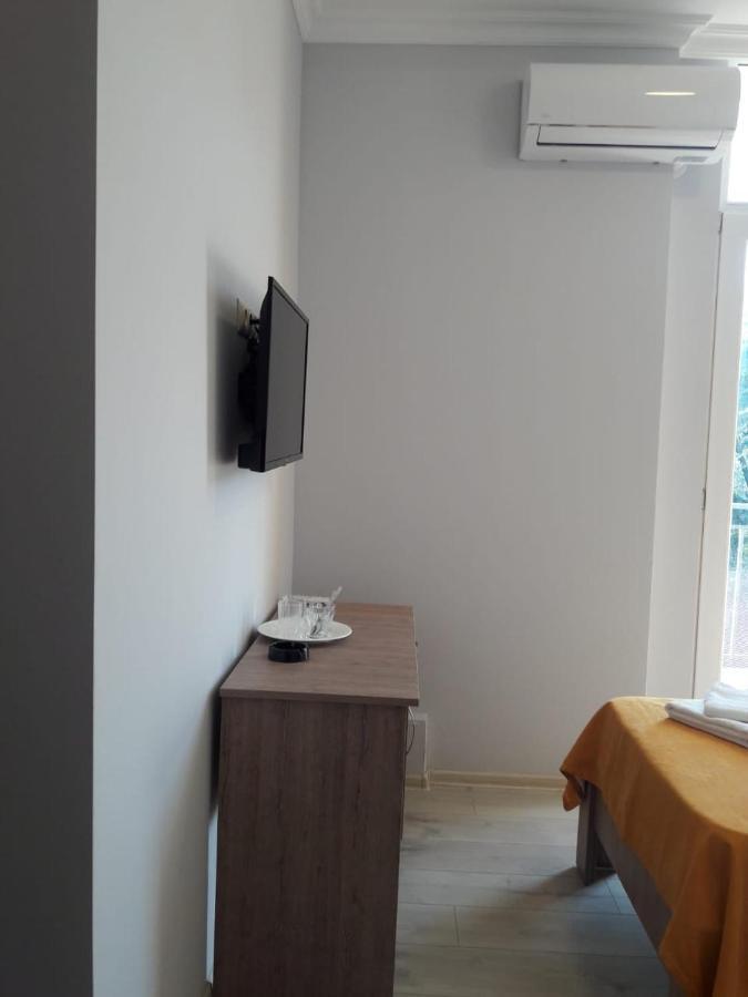 Mimino Aparthotel Batumi Esterno foto
